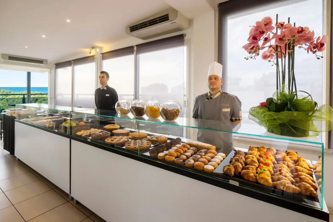 media.Gallery-Colazione_2Mocambo-Riccione