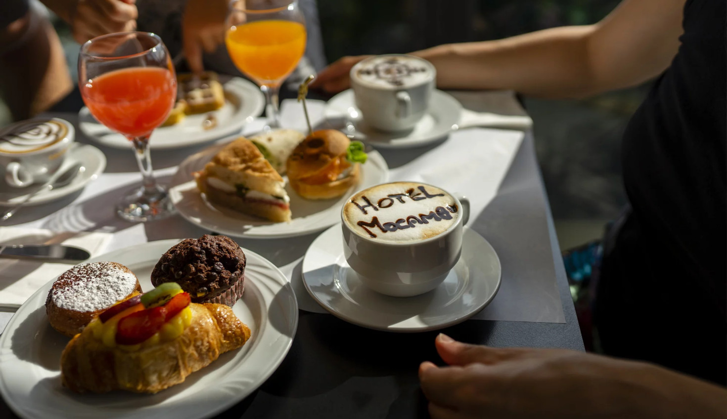 media.Slide-Colazione_1-Mocambo-Riccione