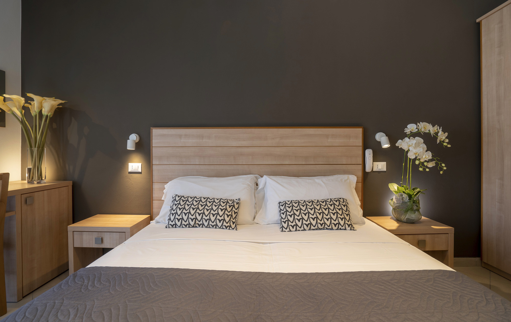 media.Slide-Camera-Comfort_1+Mocambo-Riccione