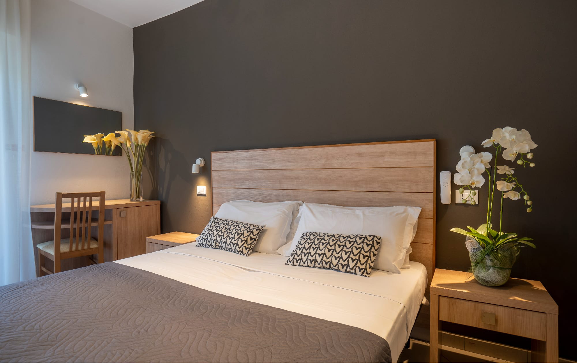 media.10130907_005_slide-camera-comfort_3+mocambo-riccione